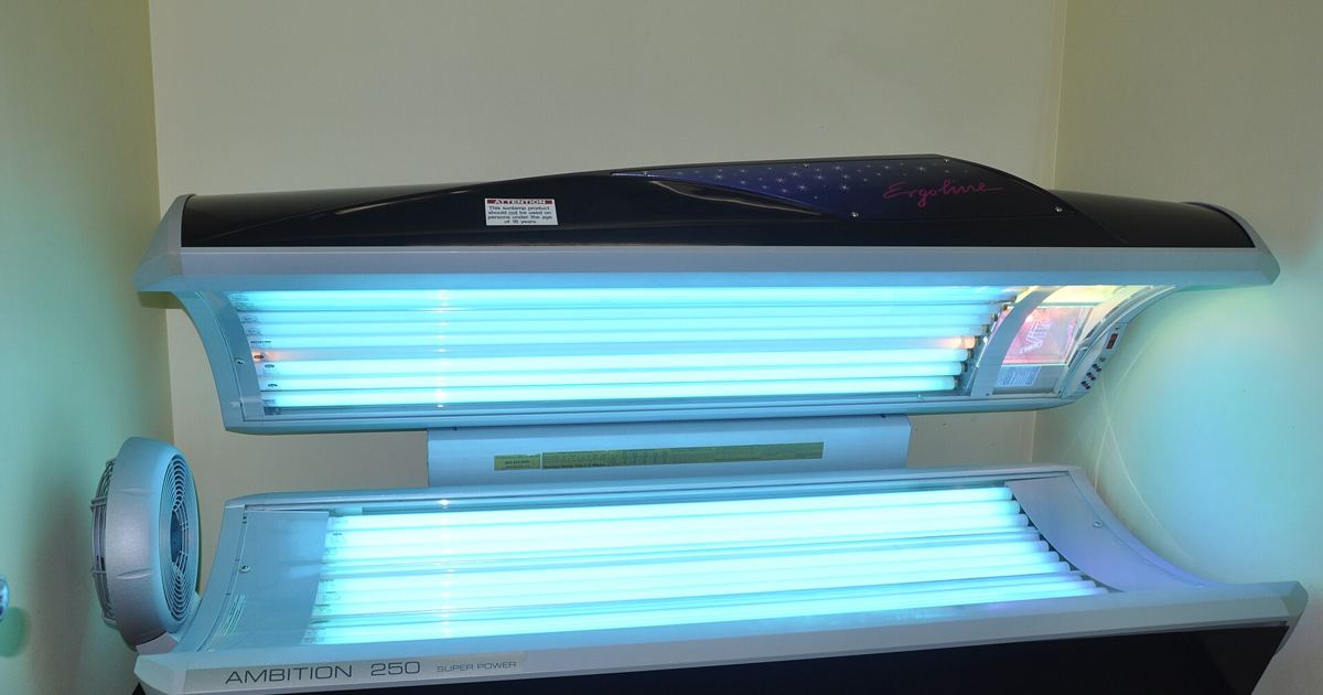 Youth Tanning Law Compliance: A Study Checklist
