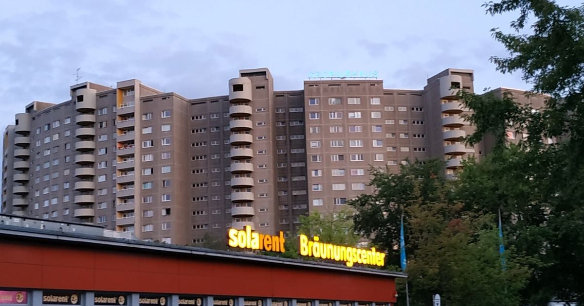 Why Can Tanning Feel Addictive? Biological Mechanisms Explained